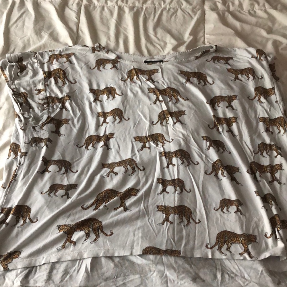 Loose Shirt - XS